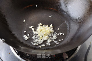凉拌香辣茄条的做法步骤:5