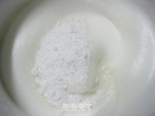 适合夏天吃的蛋糕----柠檬戚风蛋糕的做法步骤:10