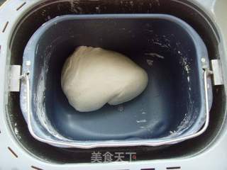 经典白吐司:醇香细腻---庞多米的做法步骤:2