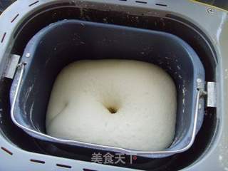经典白吐司:醇香细腻---庞多米的做法步骤:4