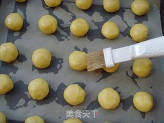 新手入门级:香醇酥松---杏仁小西饼的做法步骤:7
