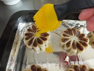 枣泥菊花酥的做法步骤:23