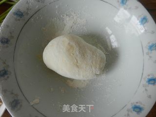 鲜虾凤尾烧麦的做法步骤:2