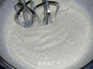 青蛙变王子——毛豆慕斯蛋糕的做法步骤：4