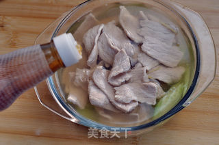 黄瓜汆里脊肉片的做法步骤:13