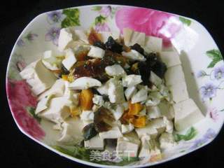 双蛋香菜拌豆腐的做法步骤:5