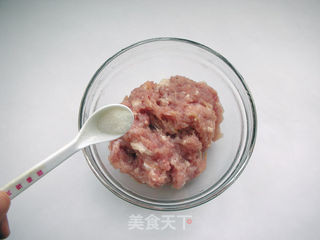 虎皮椒的做法步骤：1