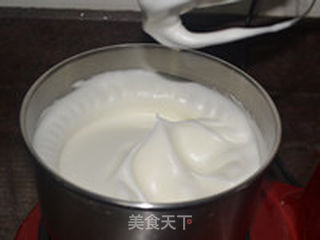 如云般柔软——豆浆戚风的做法步骤:6
