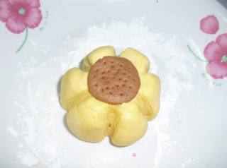 南瓜包的做法步骤:7