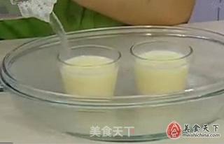 微波炉——焦糖布丁的做法步骤:5