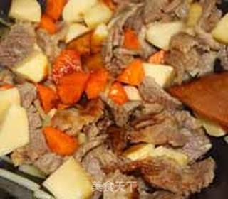 土豆炖肉的做法步骤:9