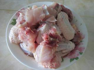 莴笋炖母鸡的做法步骤:2