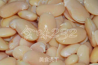 五色桃山红豆馅月饼的做法步骤:2