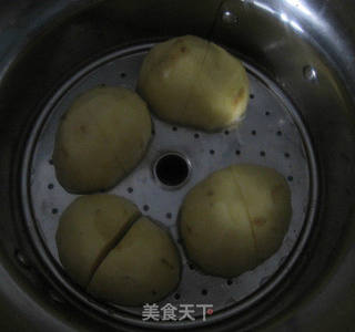 芝士焗鸡肉土豆泥的做法步骤:2