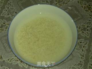 胭脂糯米藕的做法步骤：1