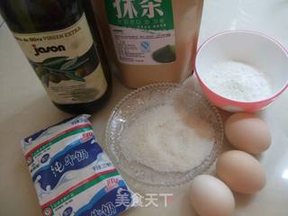 电饭煲抹茶蛋糕的做法步骤：1
