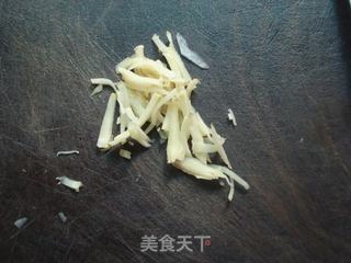 夏季最清新的下饭菜——葱香鲜藕片的做法步骤：4