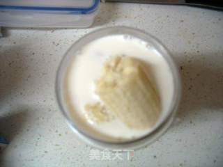 【香蕉雪冰】简简单单~清清凉凉的做法步骤:2