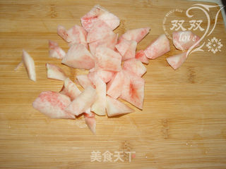 初秋贴膘吃肉滋味要清新——蜜桃排骨的做法步骤:2