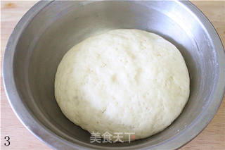 【椰浆烤肠香菇披萨】浓郁的椰浆披萨酱的做法步骤:3