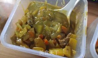 回味香浓~在宿舍也能做的咖喱鸡饭!的做法步骤:16