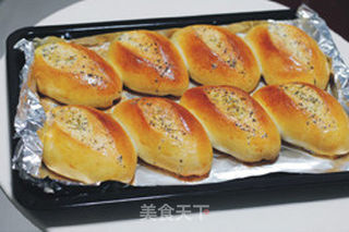 【西洋香菜鲜奶面包】面包带来早餐好味道的做法步骤:12