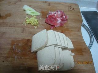 家常豆腐的做法步骤：1