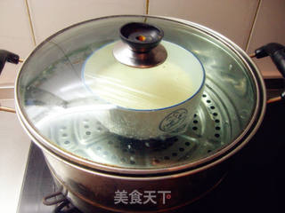 牛奶炖蛋的做法步骤:6