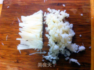 土豆莲藕饼的做法步骤:4