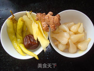 酸辣开胃 柠檬鸭的做法步骤:2
