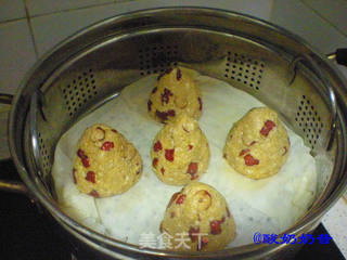 营养美味新吃法——玉米枣窝头的做法步骤:7