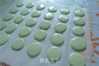 开心果马卡龙(大师配方—详细步骤)的做法步骤:18