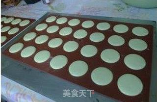 开心果马卡龙(大师配方—详细步骤)的做法步骤:19