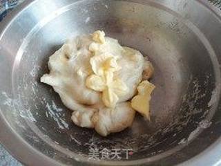 沙拉酱肠仔包的做法步骤:4