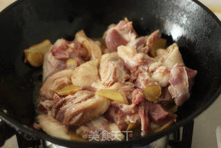 汉方姜母鸭的做法步骤：4