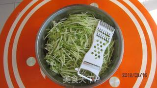 西葫芦素馅蒸饺的做法步骤:5