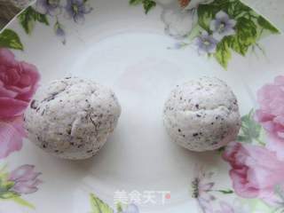 电饼铛煎紫色玉米小饼的做法步骤:7