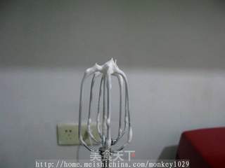 戚风蛋糕的做法步骤：8