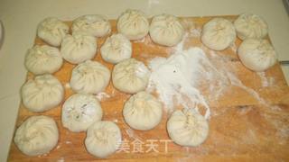 连队大包子的做法步骤:9