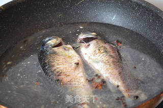 鲫鱼豆腐汤的做法步骤:4