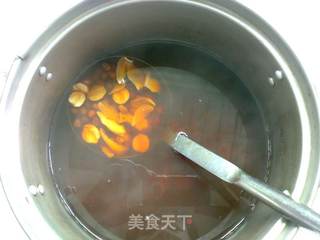 红莲百合团圆羹的做法步骤:7