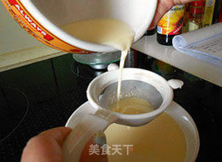 【鸡蛋布丁】奶香味十足的甜点的做法步骤:4