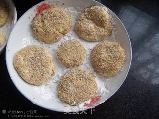 香甜南瓜饼的做法步骤:5