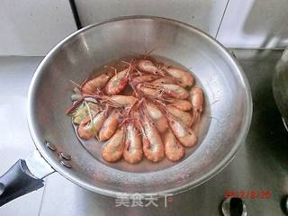 【让美食充满爱】1#爱之形意味——孔雀开屏花雕虾的做法步骤:6