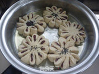 油煎菊花馒头的做法步骤:13