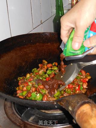 香辣花生牛肉酱的做法步骤:6