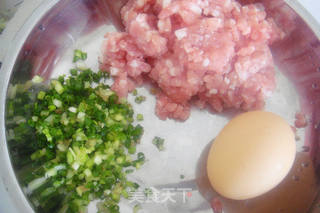 珍珠丸子---电饭煲蒸出的美味的做法步骤:2