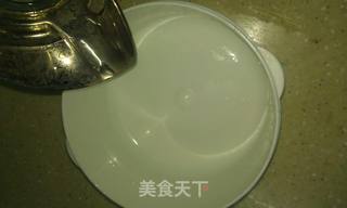 自制酸奶——掌握一个要点做出润滑酸奶的做法步骤:2