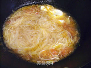 鸡蛋西红柿龙须面的做法步骤:7