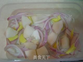 微波版泰式酱蒸鲈鱼的做法步骤：3